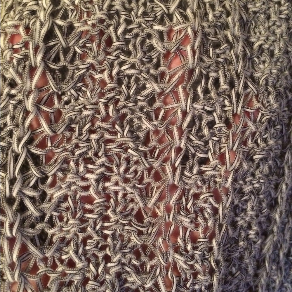 {AMERICAN EAGLE} Knitted Sweater - Picture 4 of 6